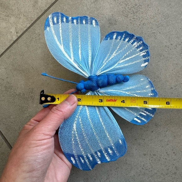 Vintage butterflies with bendable wire legs - Picture 6 of 6